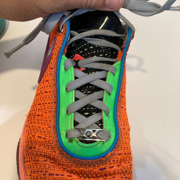 Nike Lebron XX 20 Orange Sneakers, Size 6Y DQ8651-800 - Picture 13 of 16